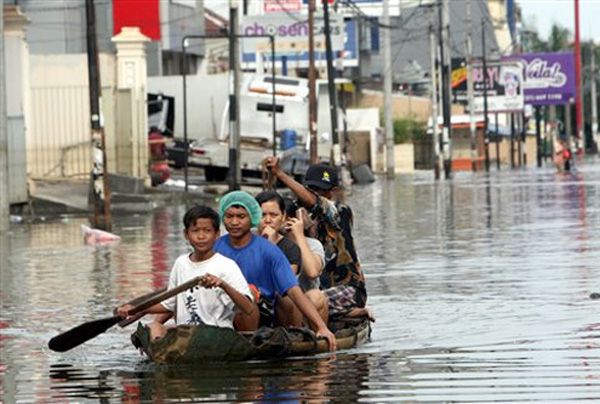  photo inundacionindonesia_zps4a65794e.jpg