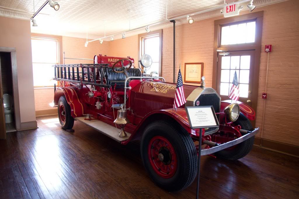 IMAGE: http://i1157.photobucket.com/albums/p590/dawickatwo/comp467_zps484b9af8.jpg