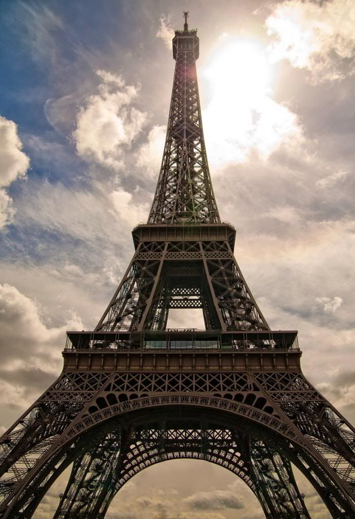 IMAGE: http://i1157.photobucket.com/albums/p590/dawickatwo/eifel1_zpsf7e89dcc.jpg