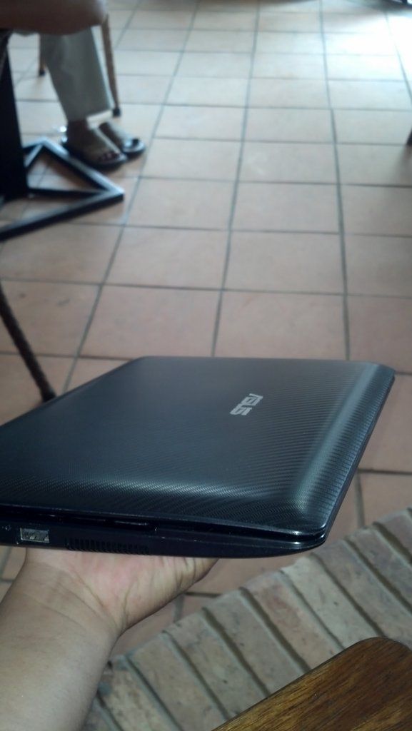 Netbook laptop mini Asus,gateway cấu hình mạnh nhất 4Cpus Vga ATI xài sim 3G bh10Th Netbook laptop mini Asus,gateway cấu hình mạnh nhất 4Cpus Vga ATI xài sim 3G bh10Th