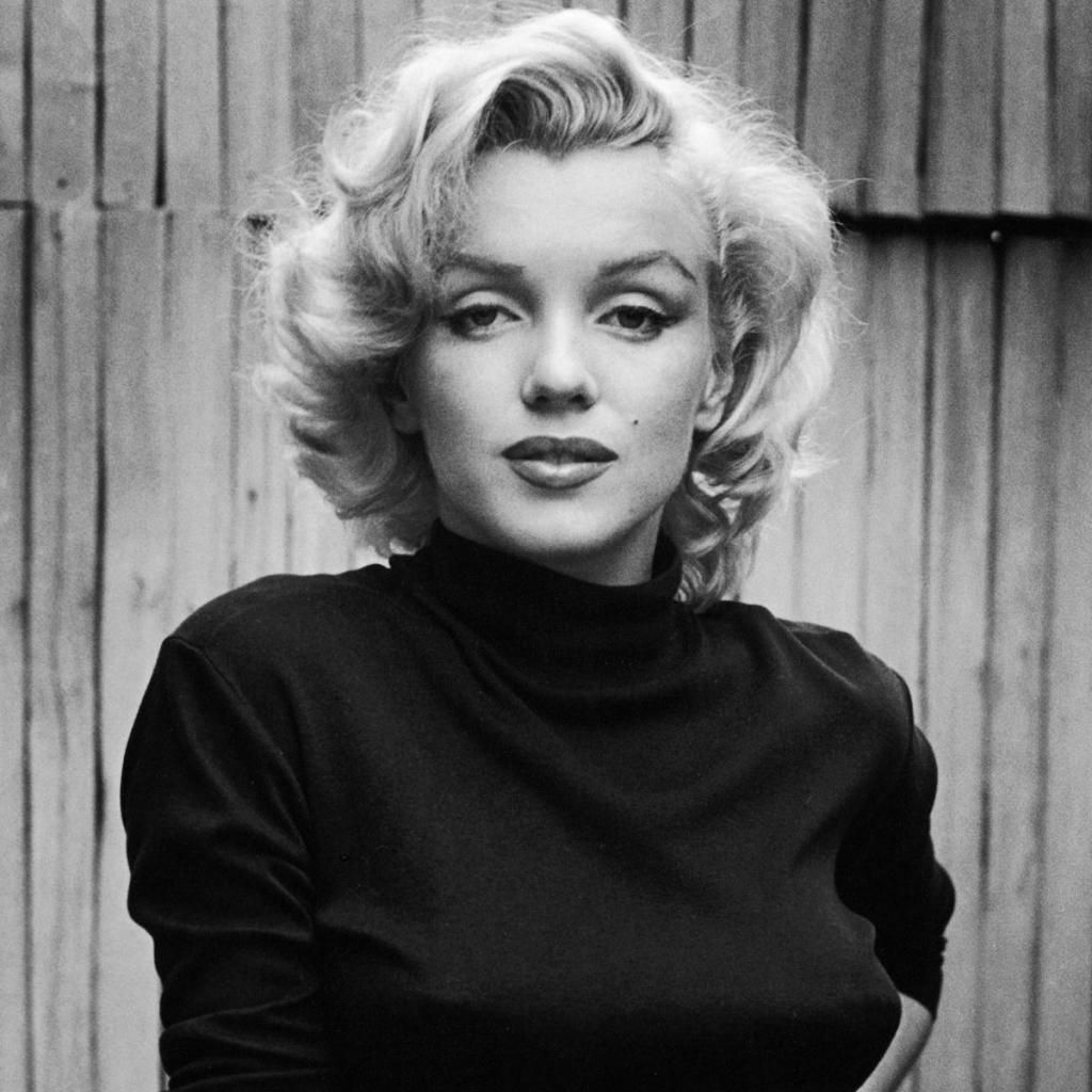  photo hbz-marilyn-monroe-01-7z0lrV-promo-xln_zpsacab6e4a.jpg