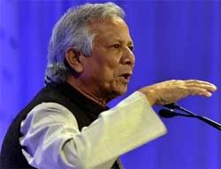 Dr. Muhummad Yunus Dr. Muhummad Yunus