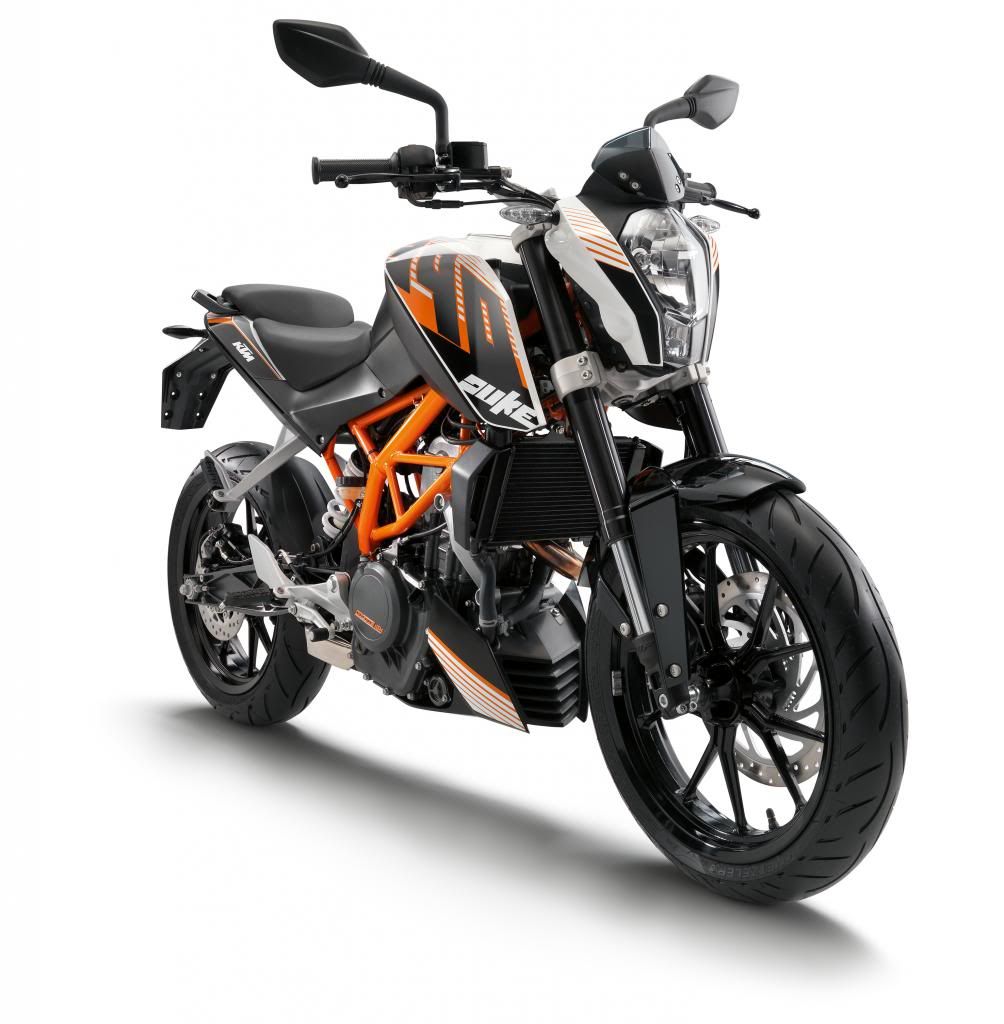 390Duke_right_front.jpg