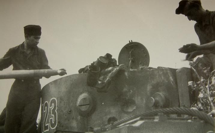 Pz Tiger VI (tanque pesado aleman) Pz Tiger VI (tanque pesado aleman)