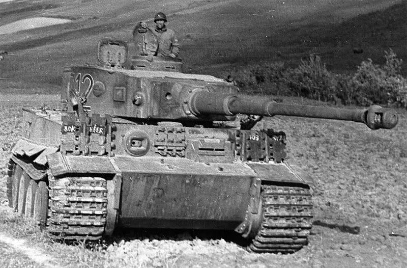 Pz Tiger VI (tanque pesado aleman) Pz Tiger VI (tanque pesado aleman)