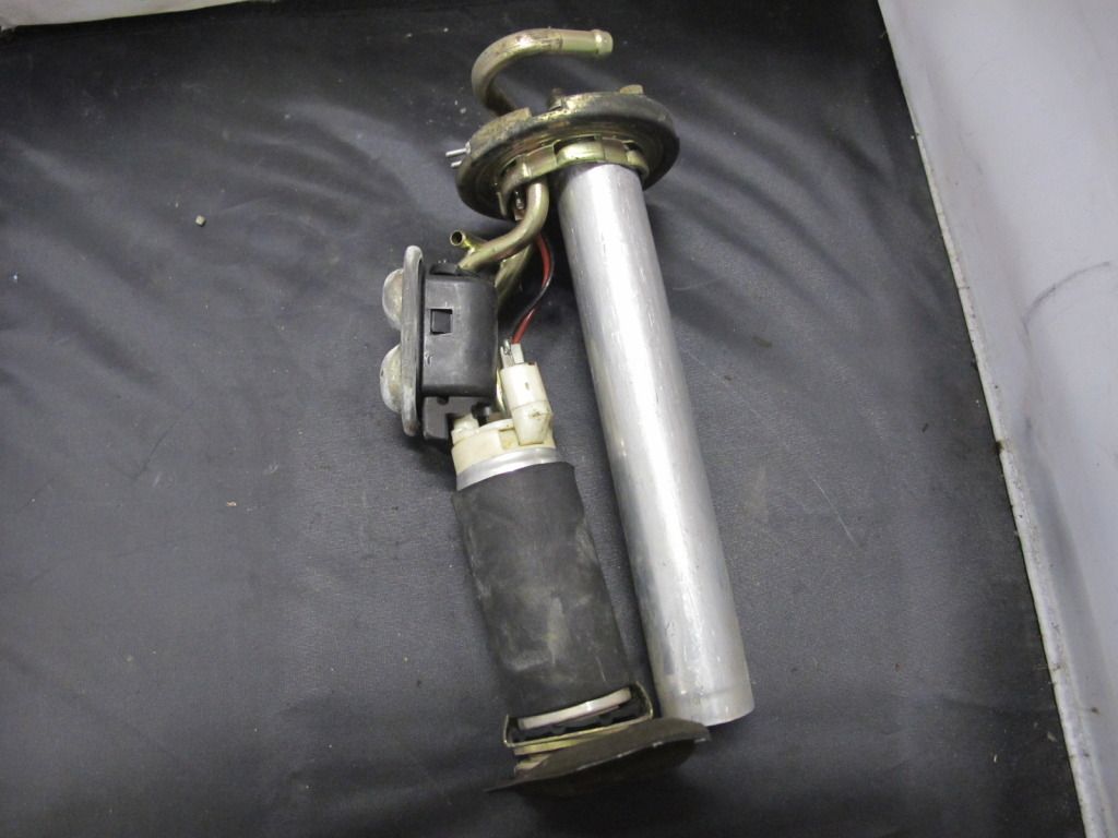 GENUINE BMW E30 325i Complete Fuel Pump Twin Pipe & Fuel Level Sender Unit eBay