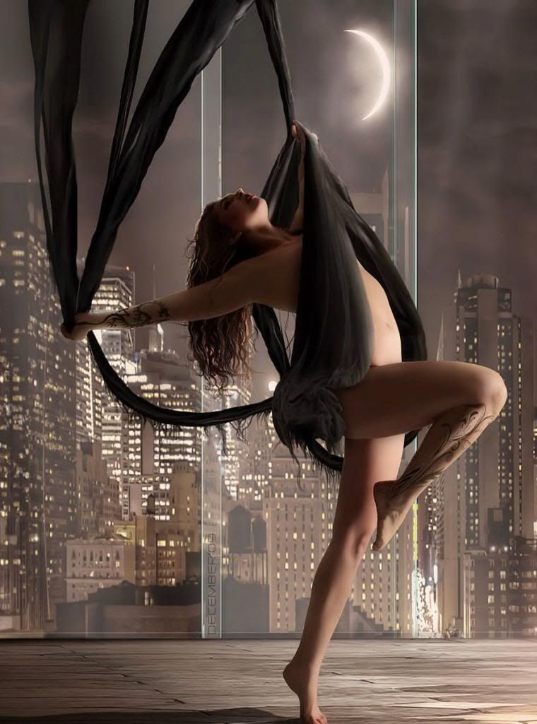 Hot-desktop-wallpaper-calendars-background-december-2009-girl-fantasy-wallpaper-1600x1200jpg.jpg