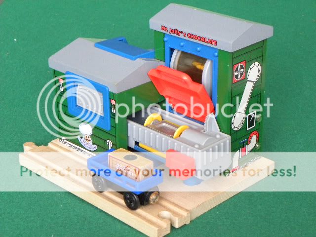 BRIO/ELC wooden Mr JOLLYS CHOCOLATE FACTORY for Thomas train set 